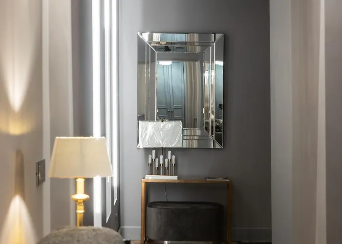 Bridge Διαμέρισμα